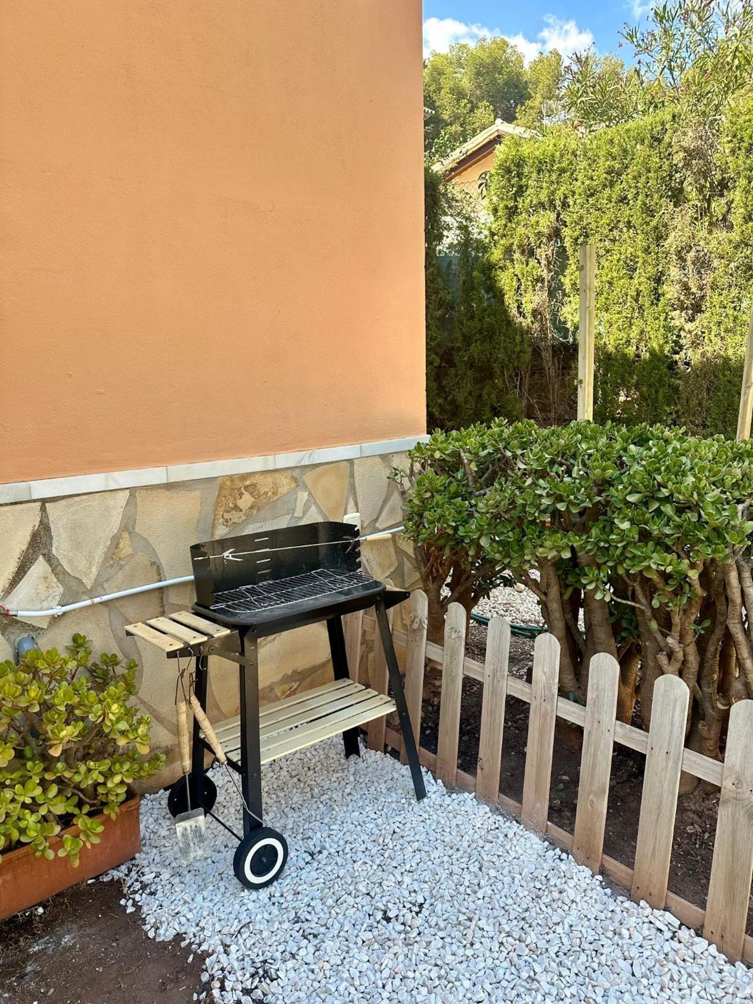 Maravilloso Con Jardin Y Barbacoa Apartamento